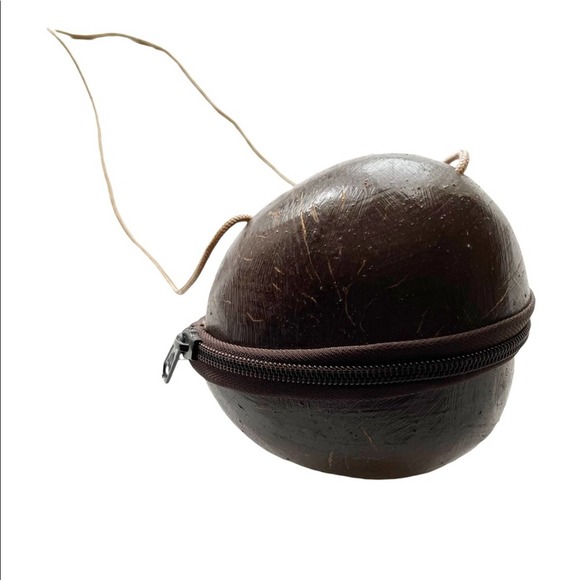 Coconut Shell Purse,Shell bag, Mini Bag, Handmade in Panama - Picture 1 of 9